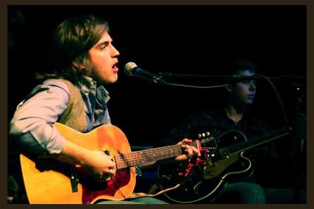 Andrew Combs